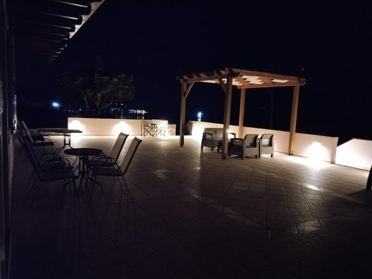 Astradeni Luxury Apartments Kratir Skála Extérieur photo